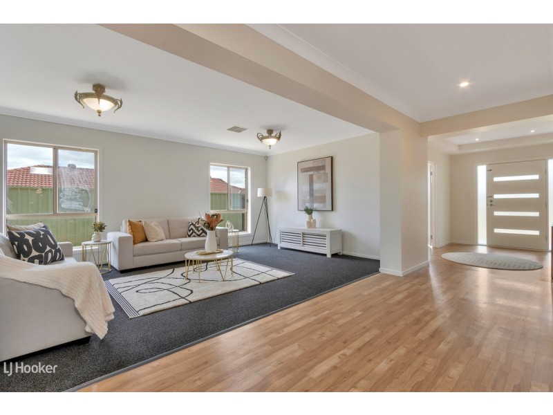 19 Selway Place, Evanston Park SA 5116