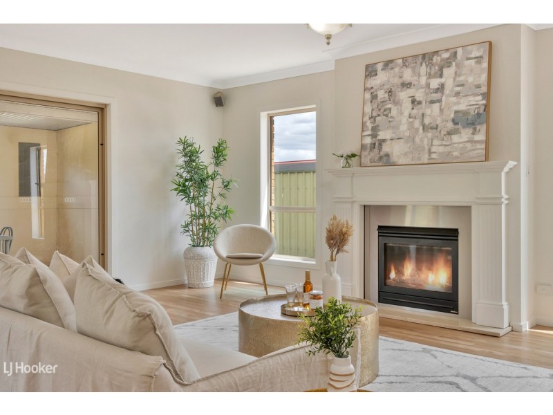 19 Selway Place, Evanston Park SA 5116