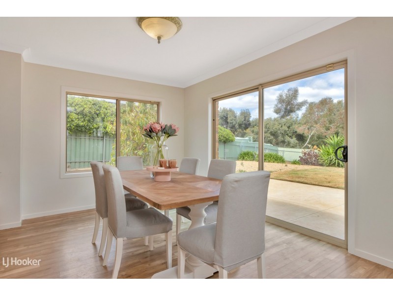 19 Selway Place, Evanston Park SA 5116