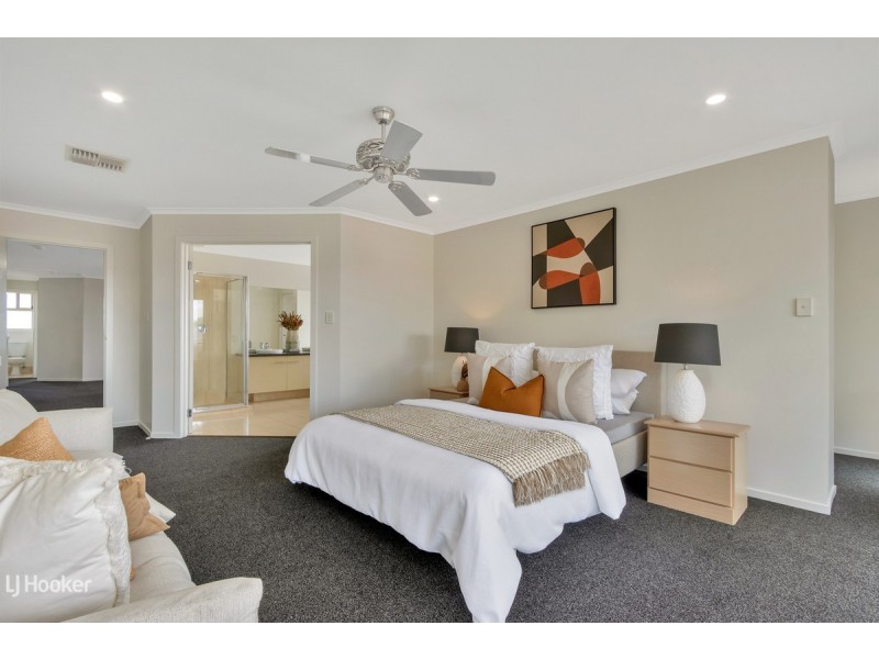 19 Selway Place, Evanston Park SA 5116