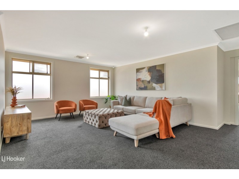 19 Selway Place, Evanston Park SA 5116