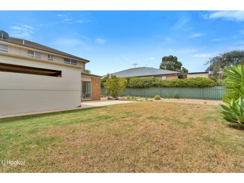 19 Selway Place, Evanston Park SA 5116