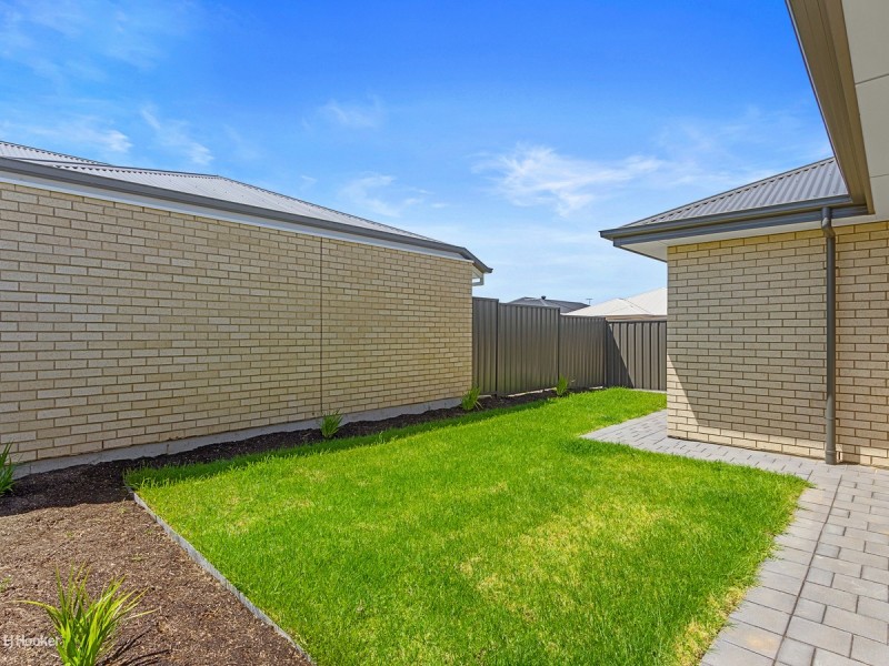 12 Desiree Street, Munno Para Downs SA 5115