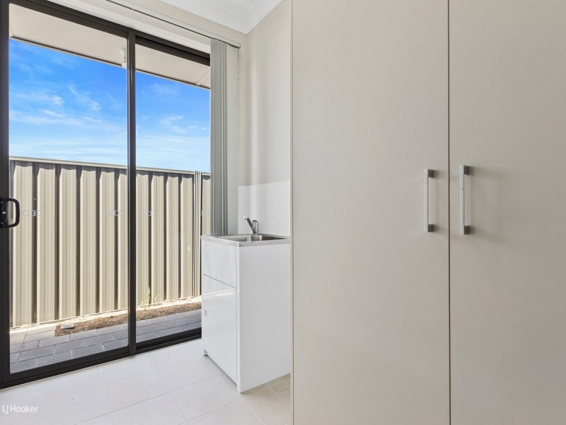 12 Desiree Street, Munno Para Downs SA 5115