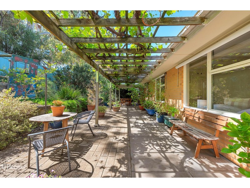 9 Jeffery Road, Vale Park SA 5081