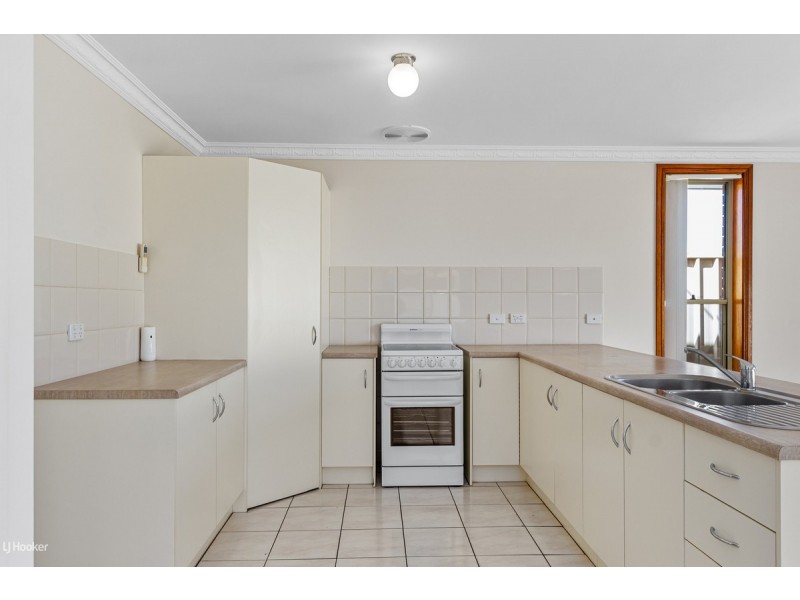 1/16 Birkett Street, Evanston SA 5116