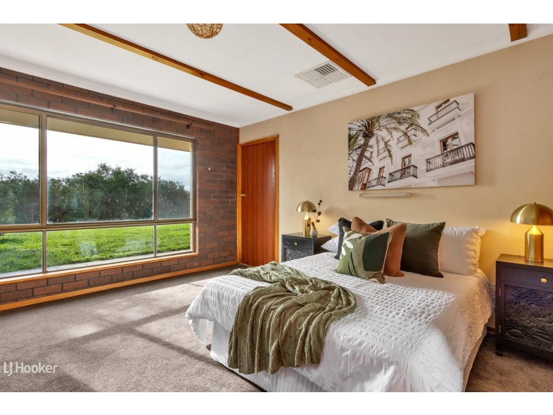 31 Bowman Court, Evanston Park SA 5116