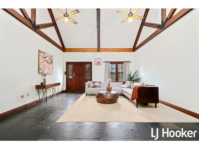 21 Sims Rush Lane, Cockatoo Valley SA 5351