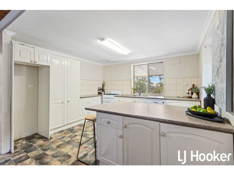 21 Sims Rush Lane, Cockatoo Valley SA 5351