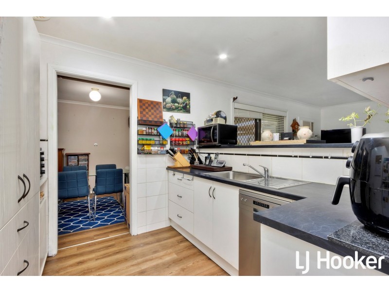 8 Harkness Street, Willaston SA 5118