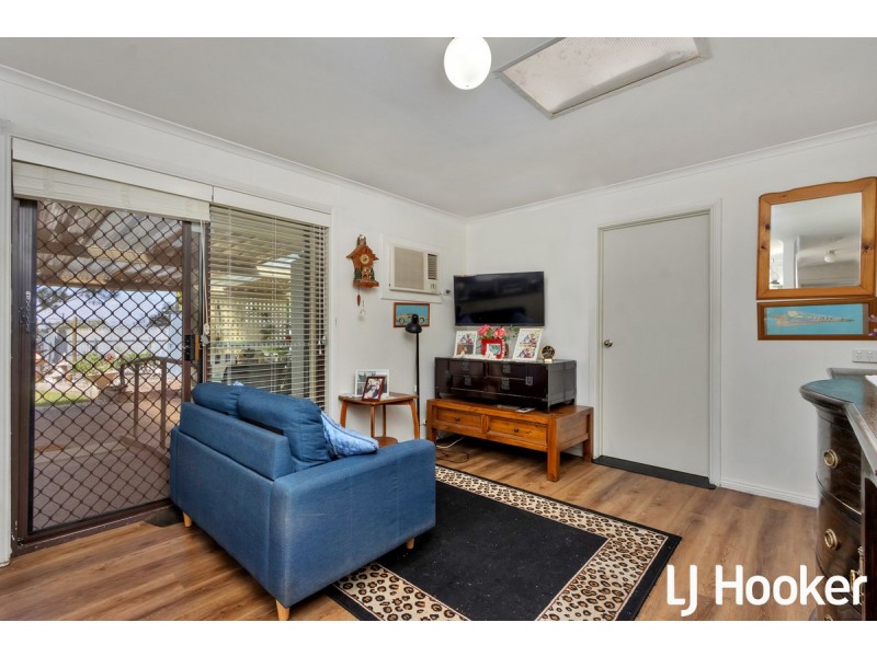 8 Harkness Street, Willaston SA 5118