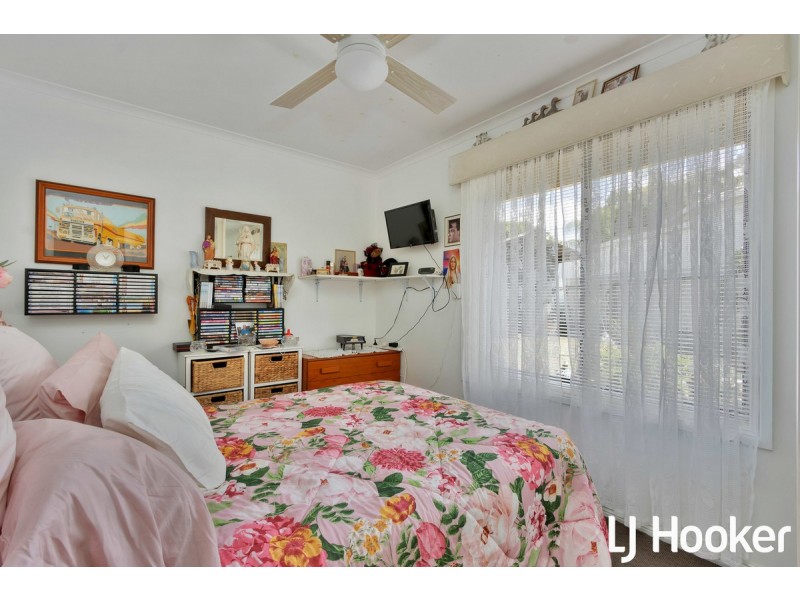 8 Harkness Street, Willaston SA 5118