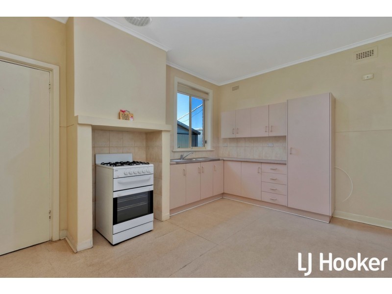 13 Ey Grove, Evanston SA 5116
