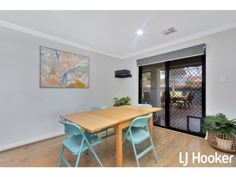 18 St Albans Road, Evanston Park SA 5116