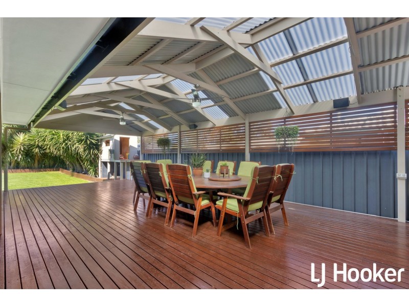 18 St Albans Road, Evanston Park SA 5116