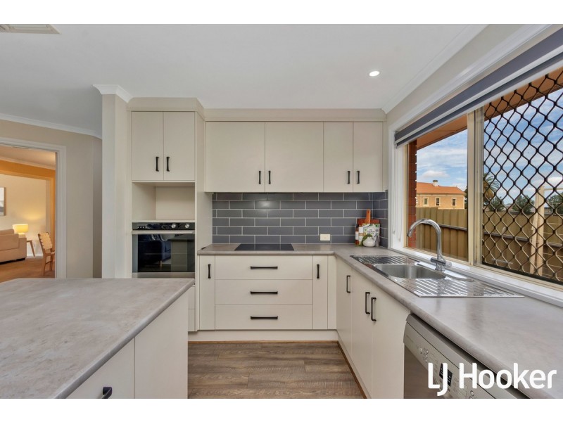 17 Walter Grove, Gawler East SA 5118