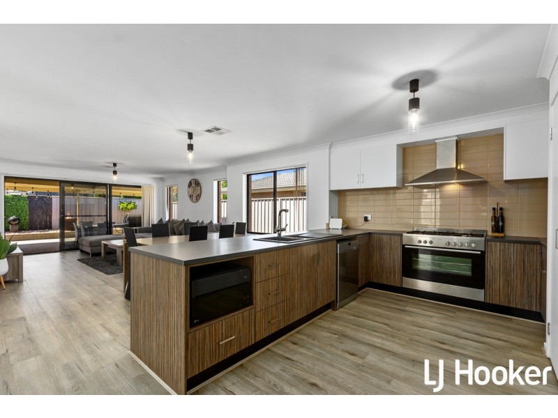 22 Nybo Court, Munno Para West SA 5115