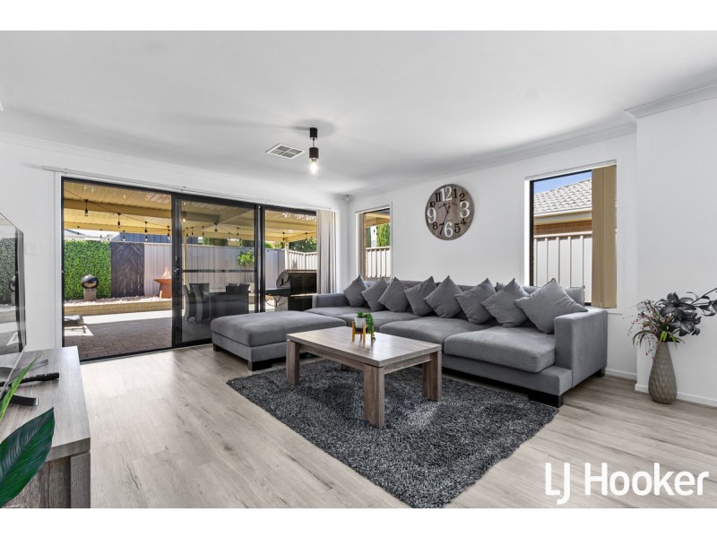 22 Nybo Court, Munno Para West SA 5115