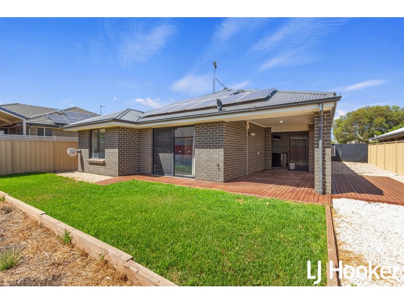7 Clementine Avenue, Munno Para SA 5115