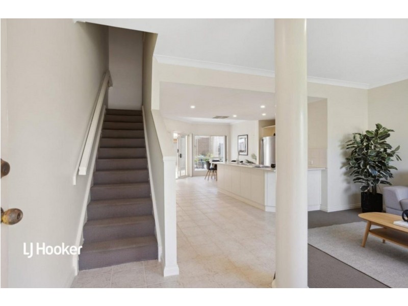 2/23 Parkview Drive, Mawson Lakes SA 5095