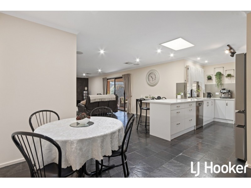 16 Bassett Crescent, Gawler East SA 5118