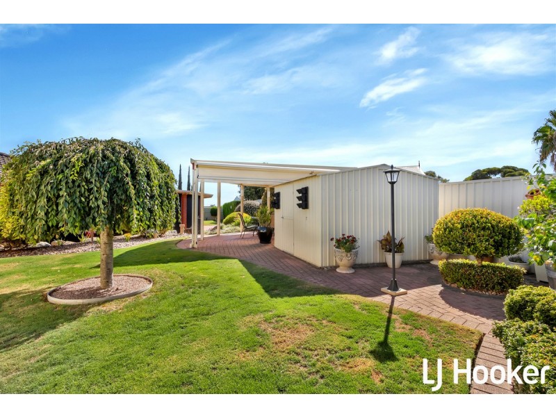 16 Bassett Crescent, Gawler East SA 5118