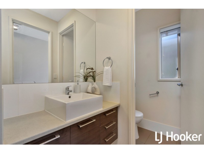 5 Bagot Court, Evanston Park SA 5116