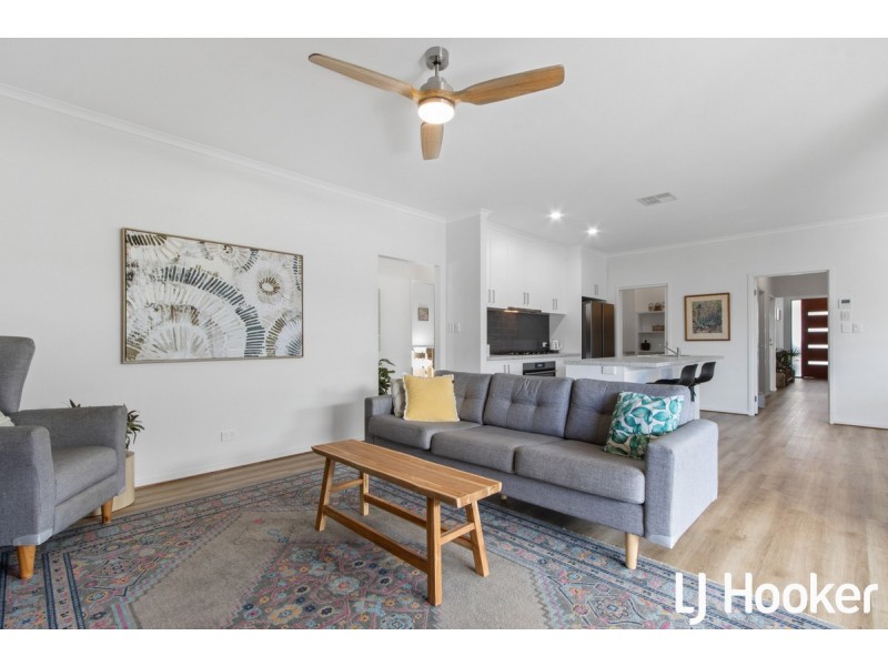 27 Sam Circuit, Angle Vale SA 5117