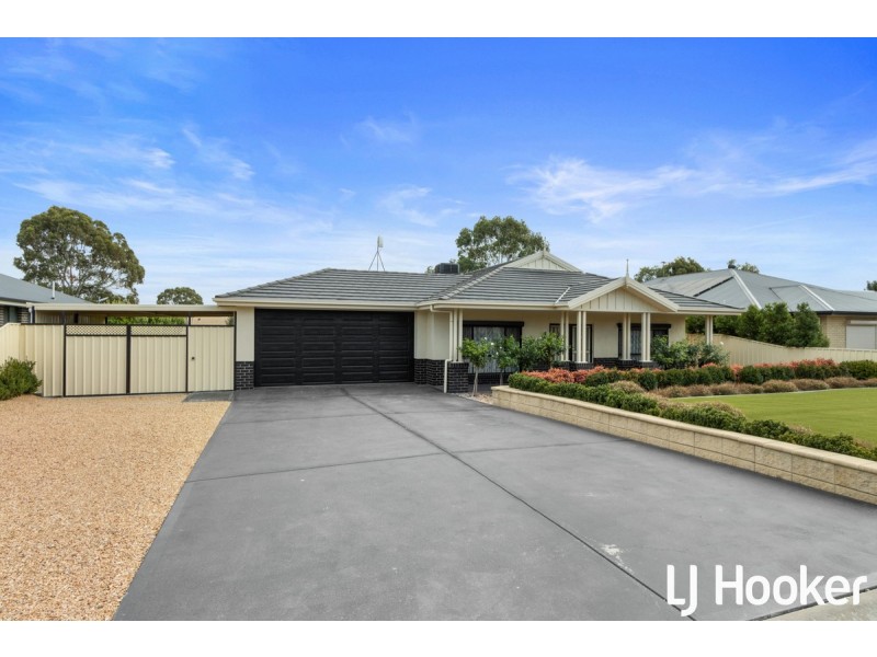 8 Station Place, Sandy Creek SA 5350