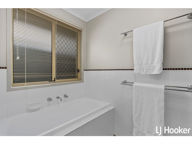 4 Bellbird Avenue, Hewett SA 5118