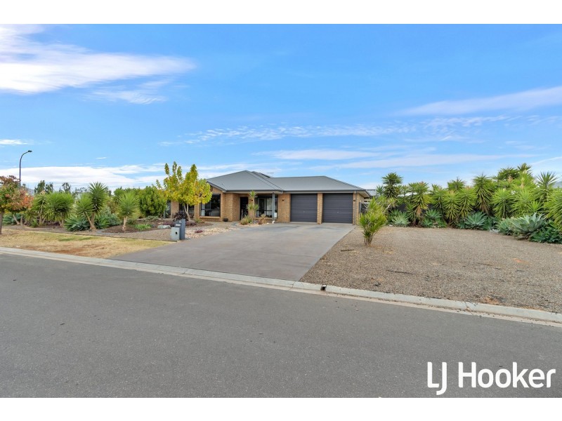 15 Paulmark Road, Angle Vale SA 5117