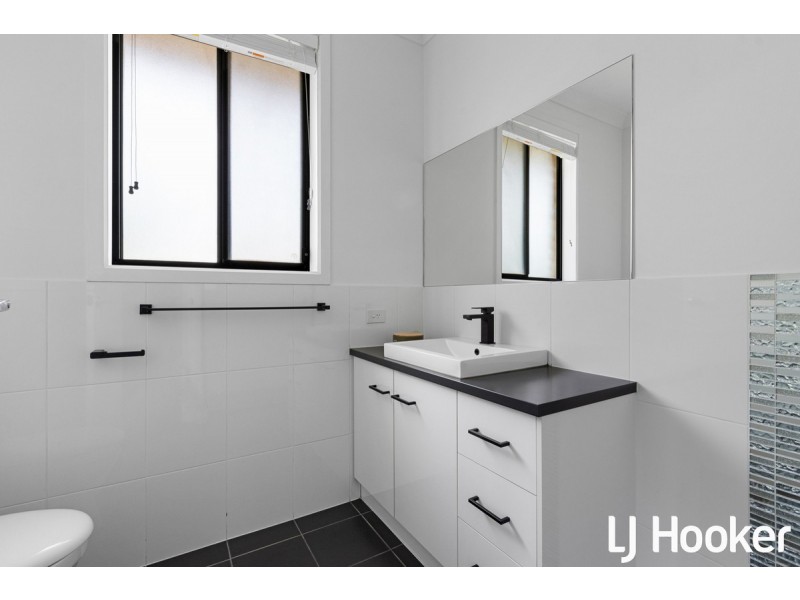 15 Paulmark Road, Angle Vale SA 5117