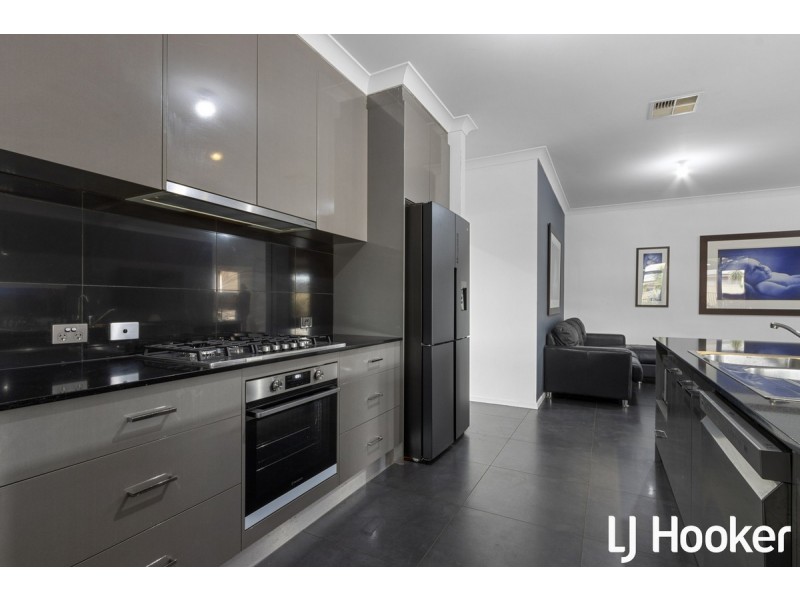 15 Paulmark Road, Angle Vale SA 5117