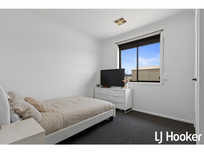 15 Paulmark Road, Angle Vale SA 5117