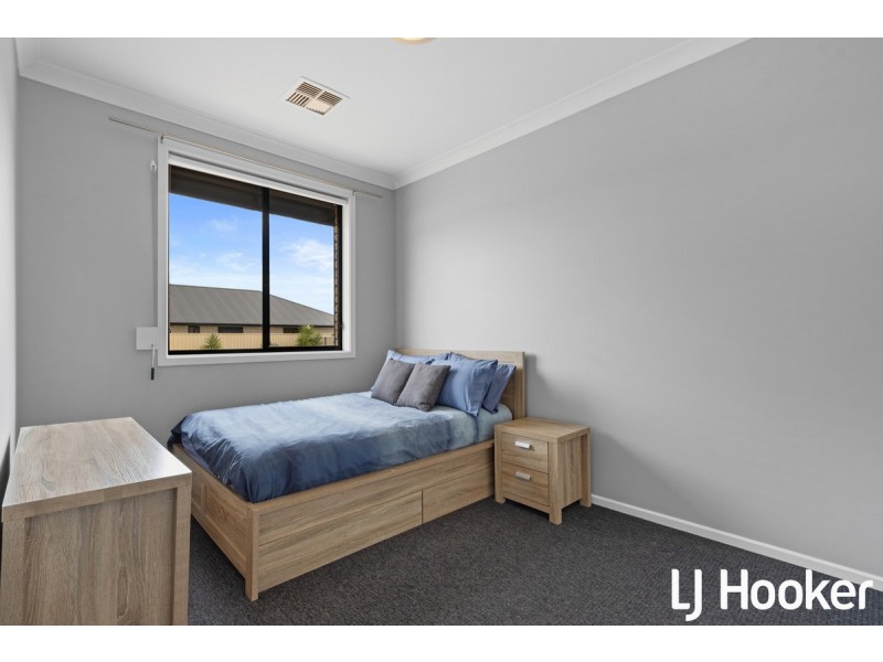 15 Paulmark Road, Angle Vale SA 5117