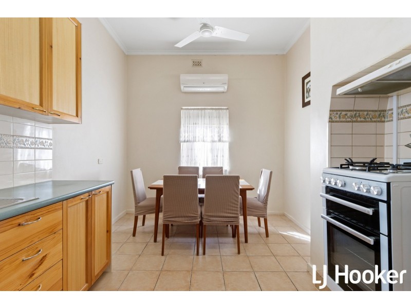 11 Claughton Road, Largs Bay SA 5016