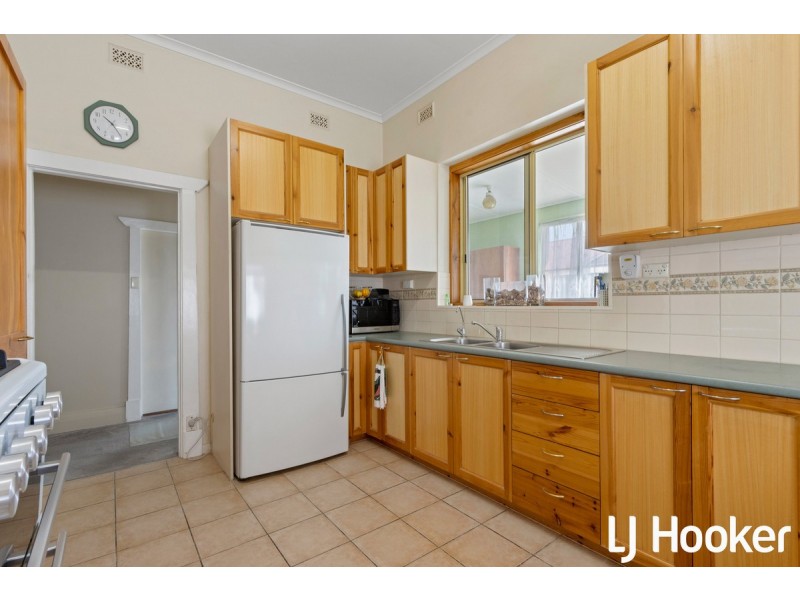 11 Claughton Road, Largs Bay SA 5016