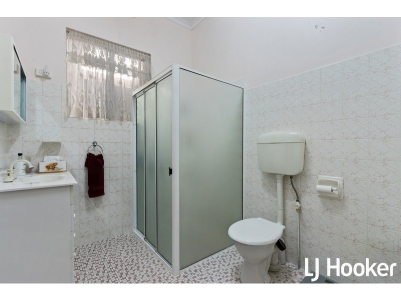 11 Claughton Road, Largs Bay SA 5016