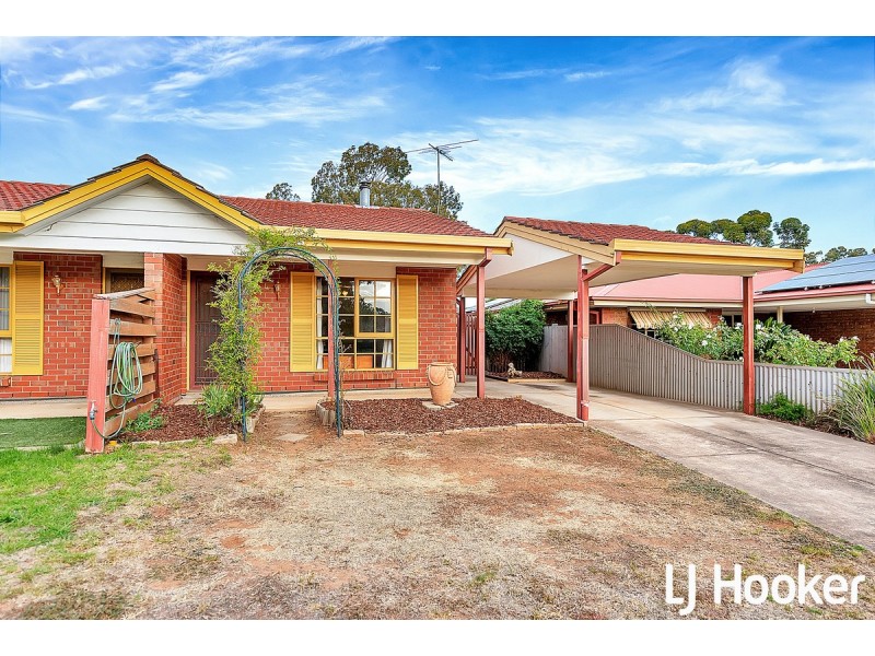 2/30 Iveleary Avenue, Salisbury East SA 5109