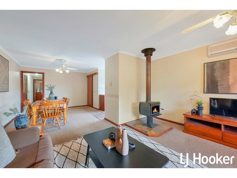 2/30 Iveleary Avenue, Salisbury East SA 5109