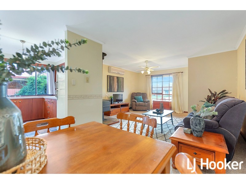 2/30 Iveleary Avenue, Salisbury East SA 5109