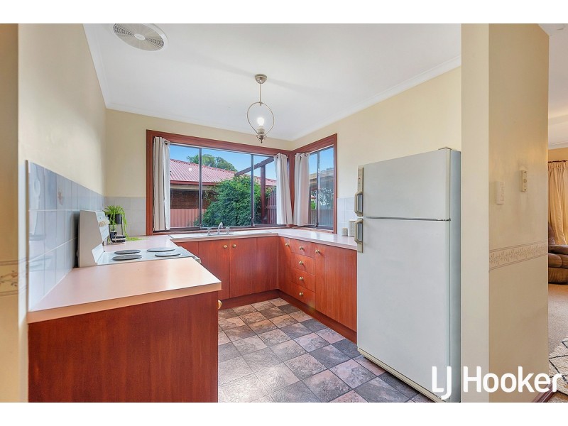 2/30 Iveleary Avenue, Salisbury East SA 5109