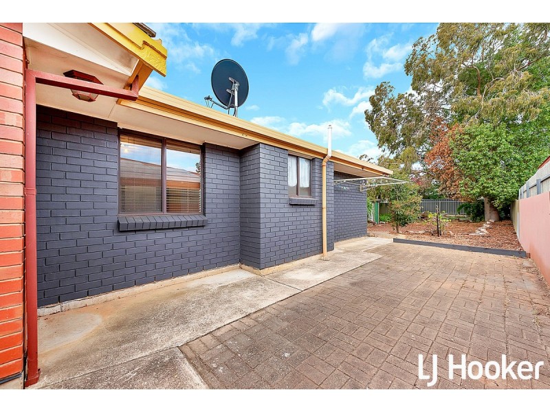 2/30 Iveleary Avenue, Salisbury East SA 5109