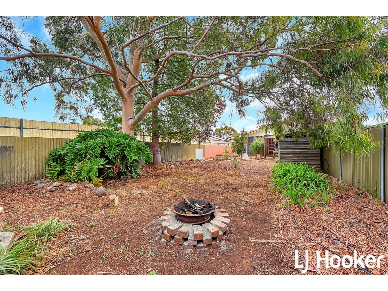2/30 Iveleary Avenue, Salisbury East SA 5109