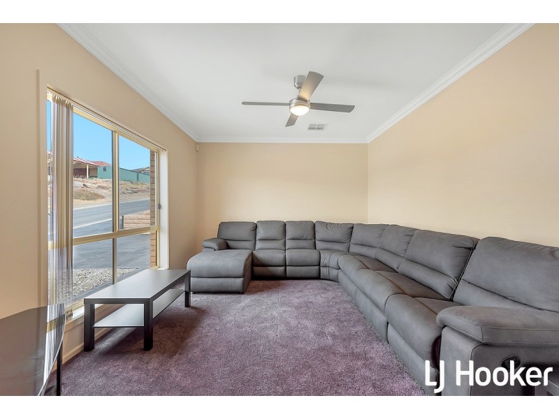 24 Providence Boulevard, Hewett SA 5118