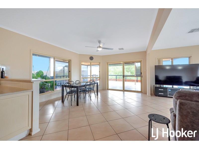 24 Providence Boulevard, Hewett SA 5118