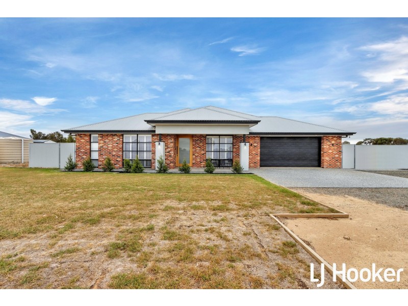 9 Dorothy Close, Wasleys SA 5400