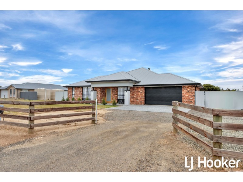 9 Dorothy Close, Wasleys SA 5400