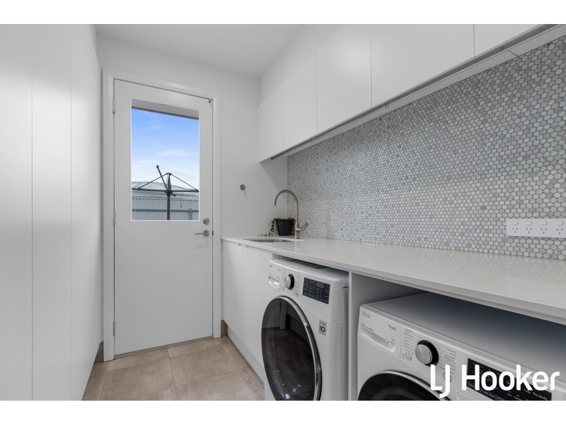 9 Dorothy Close, Wasleys SA 5400