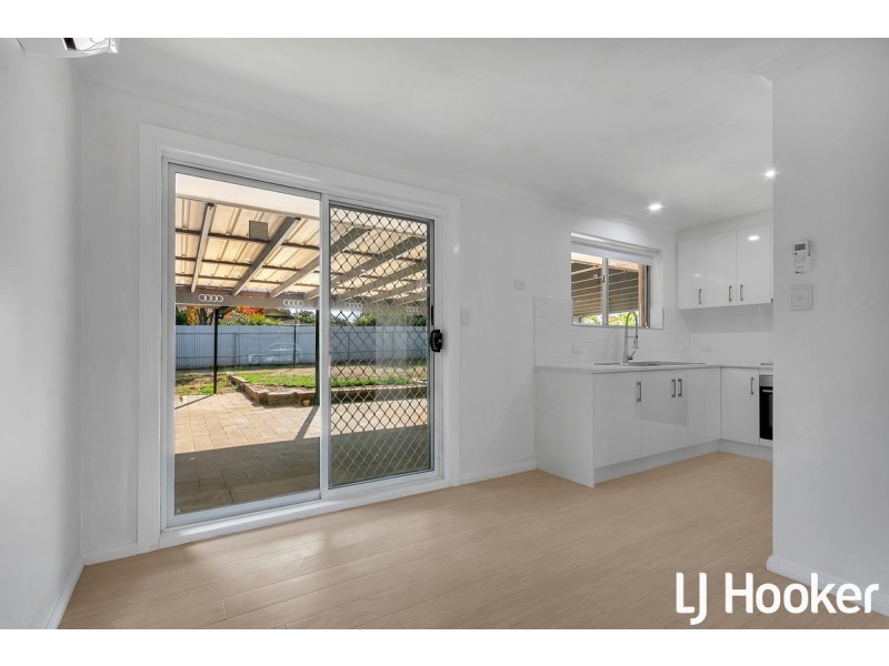 4 Mcdonnell Terrace, Evanston Gardens SA 5116